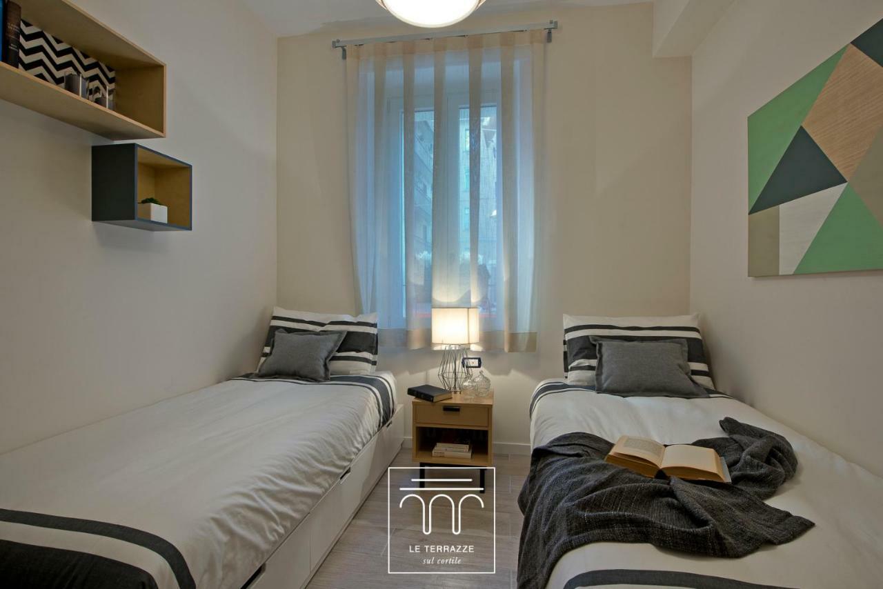 Le Terrazze Sul Cortile Apartment Салерно Екстериор снимка
